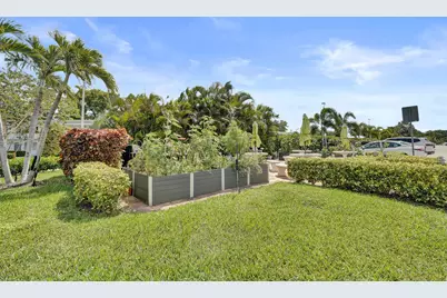 2049 Lyndhurst, Deerfield Beach, FL 33442 - Photo 38