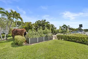 2049 Lyndhurst, Deerfield Beach, FL 33442 - Photo 38