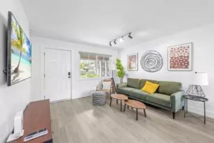 2021 Plunkett St, Hollywood, FL 33020 - Photo 4
