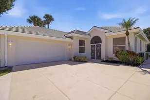 7756 SE Bay Cedar Cir, Hobe Sound, FL 33455 - Photo 32