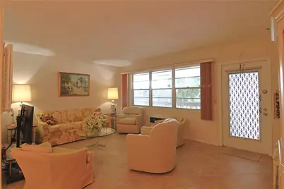 29 Richmond D #29, Deerfield Beach, FL 33442 - Photo 2