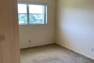2453 NE 51st St, Fort Lauderdale, FL 33308 - Photo 12