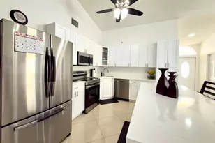 10189 Balsa Way, Palm Beach Gardens, FL 33410 - Photo 12