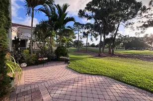 49 VÃ­a Verona, Palm Beach Gardens, FL 33418 - Photo 2