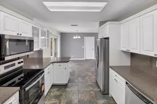 9510 Affirmed Ln, Boca Raton, FL 33496 - Photo 18