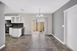 9510 Affirmed Ln, Boca Raton, FL 33496 - Photo 6