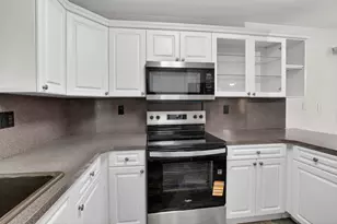 9510 Affirmed Ln, Boca Raton, FL 33496 - Photo 18