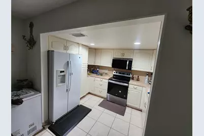 816 NW 8th Avenue, Boynton Beach, FL 33426 - Photo 12