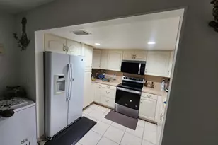 816 NW 8th Ave, Boynton Beach, FL 33426 - Photo 12