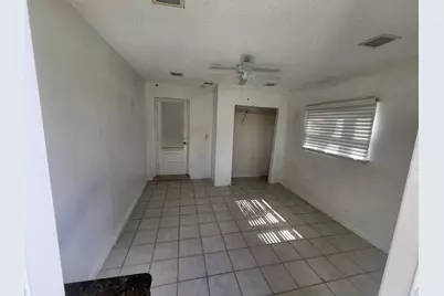 816 NW 8th Avenue, Boynton Beach, FL 33426 - Photo 22