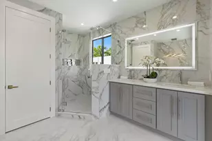 451 NE 119th St, Biscayne Park, FL 33161 - Photo 24