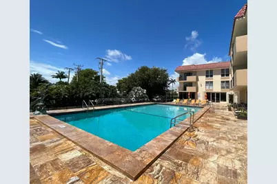 1000 Spanish River Road #1f, Boca Raton, FL 33432 - Photo 2