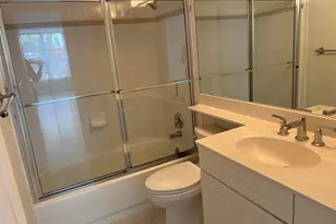 1000 Spanish River Rd, Boca Raton, FL 33432 - Photo 22