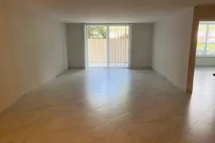 1000 Spanish River Rd, Boca Raton, FL 33432 - Photo 6