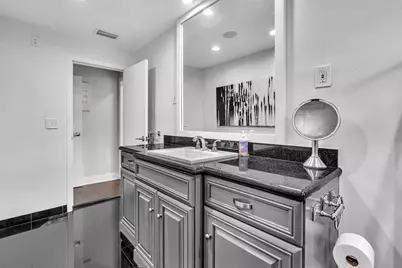 746 NE 16th Terrace, Fort Lauderdale, FL 33304 - Photo 26