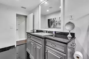 746 NE 16th Terrace, Fort Lauderdale, FL 33304 - Photo 26