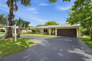 10875 NW 20th Dr, Coral Springs, FL 33071 - Photo 4