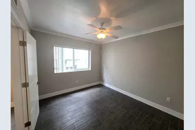 115 Menores Avenue #7, Coral Gables, FL 33134 - Photo 8