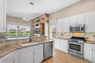524 NW Blue Lake Dr, Port Saint Lucie, FL 34986 - Photo 16