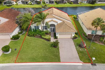524 NW Blue Lake Drive, Port Saint Lucie, FL 34986 - Photo 2