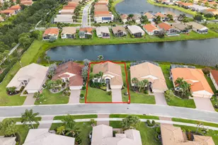 524 NW Blue Lake Dr, Port Saint Lucie, FL 34986 - Photo 4