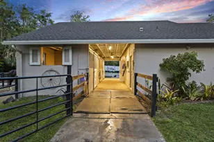 17225 Mare Ln, Loxahatchee, FL 33470 - Photo 6
