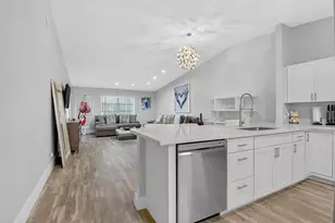 8256 Summerbreeze Ln, Boca Raton, FL 33496 - Photo 6
