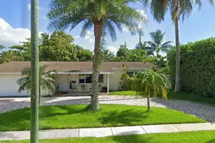 109 SE 13th St, Deerfield Beach, FL 33441 - Photo 1