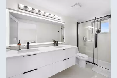 18260 N Bay Road #418, Sunny Isles Beach, FL 33160 - Photo 24