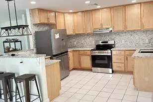 117 Yacht View Ln, Fort Pierce, FL 34946 - Photo 2