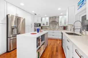 5041 NE 24th Ave, Lighthouse Point, FL 33064 - Photo 10