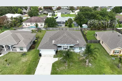 134 NW Heather Street, Port Saint Lucie, FL 34983 - Photo 4