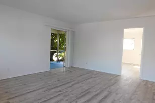 640 SE 2nd Ave, Boynton Beach, FL 33435 - Photo 8