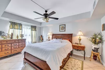 305 Congressional Way, Deerfield Beach, FL 33442 - Photo 14