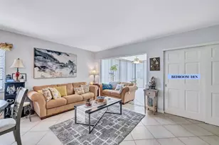 305 Congressional Way, Deerfield Beach, FL 33442 - Photo 10
