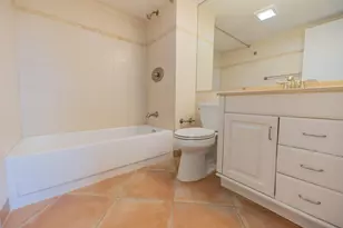 5300 NE 24th Terrace, Fort Lauderdale, FL 33308 - Photo 12