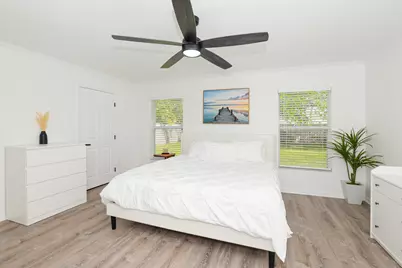 1225 SW Hunnicut Avenue, Port Saint Lucie, FL 34953 - Photo 18