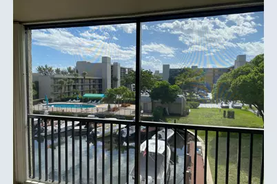 4 Royal Palm Way #308, Boca Raton, FL 33432 - Photo 8