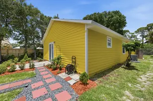 1845 SW 13th Pl Pl SW, Vero Beach, FL 32962 - Photo 24