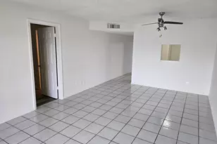 8060 N Colony Cir Circle, Tamarac, FL 33321 - Photo 4
