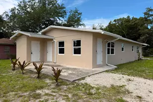 1127 Avenue E, Fort Pierce, FL 34950 - Photo 1