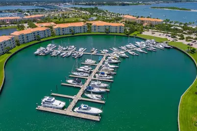 12 W Harbour Isle Dr Drive W #204, Fort Pierce, FL 34949 - Photo 26