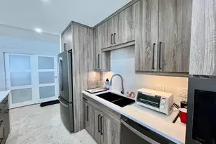 5440 N Ocean Dr, Singer Island, FL 33404 - Photo 6