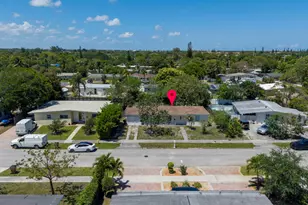261 NE 42nd St, Deerfield Beach, FL 33064 - Photo 1
