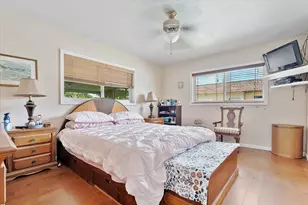 660 Azalea Ct, Plantation, FL 33317 - Photo 16