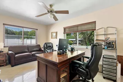 660 Azalea Court, Plantation, FL 33317 - Photo 18