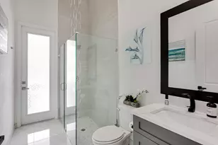 142 Brynhurst Ct, West Palm Beach, FL 33413 - Photo 22