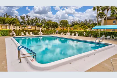 154 Lake Meryl Drive #Unit 255, West Palm Beach, FL 33411 - Photo 18