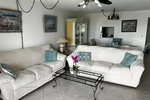 1001 NE 14th Ave, Hallandale Beach, FL 33009 - Photo 40