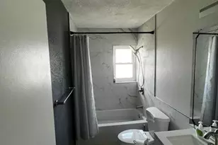 1001 NE 14th Ave, Hallandale Beach, FL 33009 - Photo 22